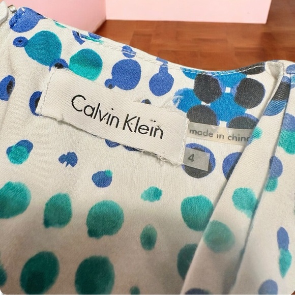 Calvin Klein White & Blue Watercolor Abstract Polka Dot Ruched Bust Dress Size 4 - Picture 10 of 11